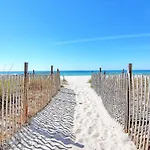 Long Beach Resort Tower I 800
